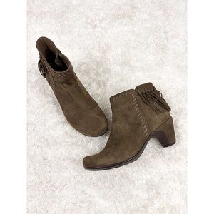 Earthies Zurich Leather Suede Fringe Heeled Ankle Booties Taupe Brown 7